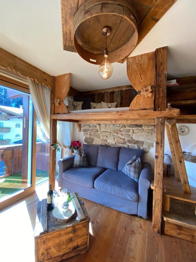 Calore Di Una Casa Di Montagna Campitello di Fassa Zewnętrze zdjęcie