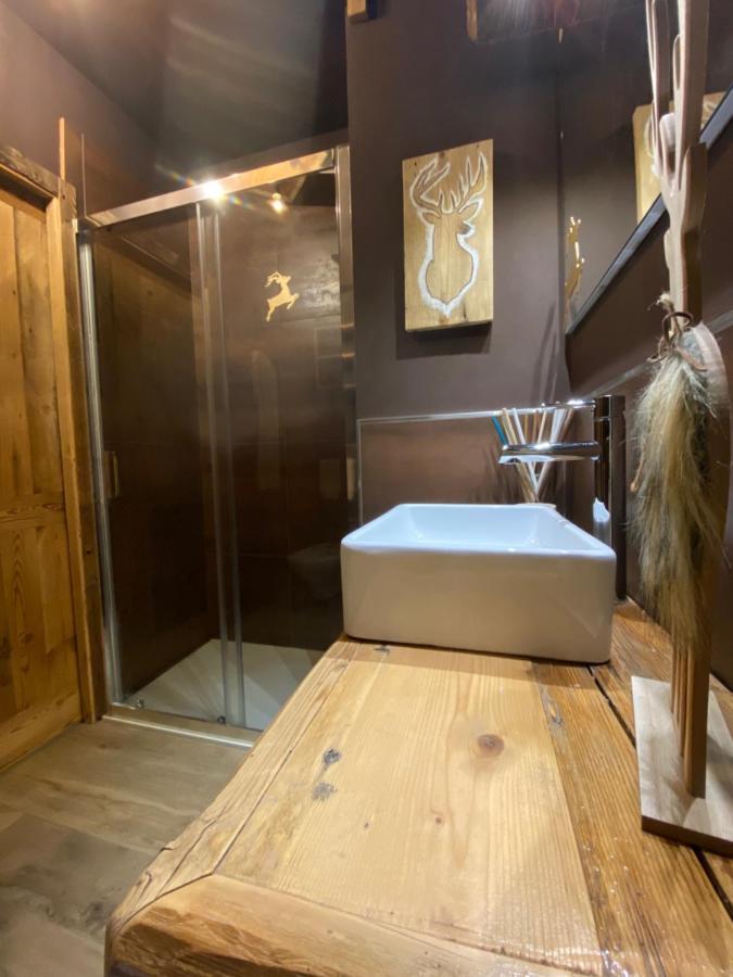 Calore Di Una Casa Di Montagna Campitello di Fassa Zewnętrze zdjęcie